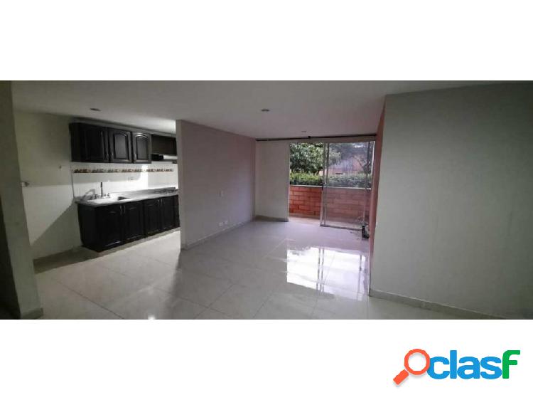 VENTA DE APARTAMENTO EN LA LOMA DE LOS BERNAL DE 72 MTS