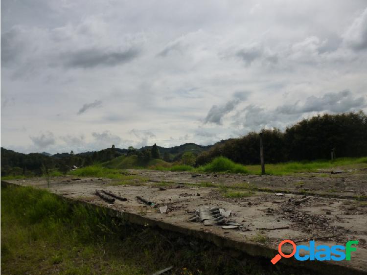 Venta de Lote Unidad Cerrada en Pantanillo el Retiro