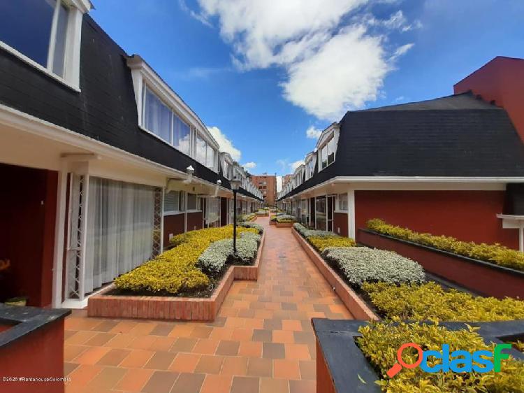 venta de Casa en La Calleja(Bogota) FR CO: 21-649