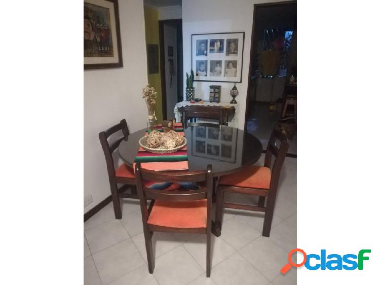 APARTAMENTO EN LA VILLA DEL ABURRA HERMOSO