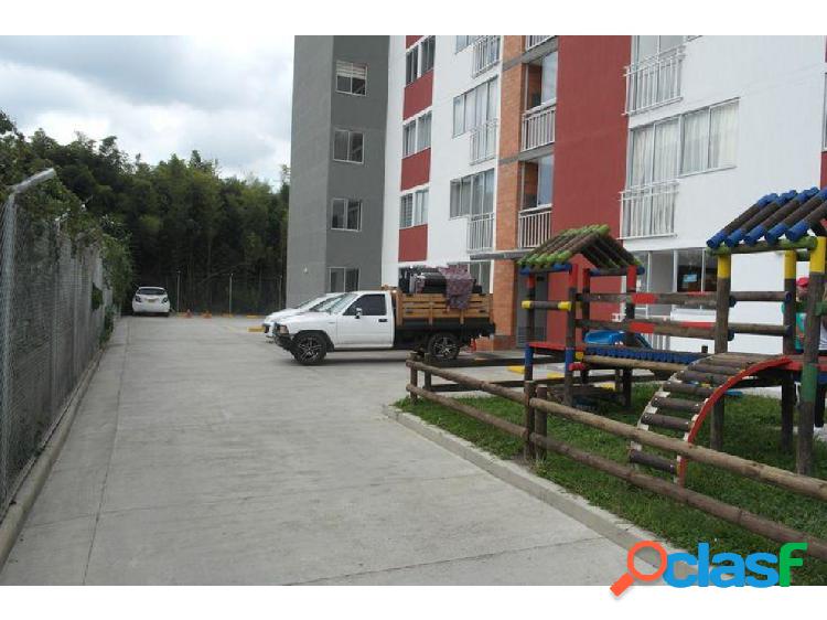 APARTAMENTO PARA VENTA EN DOSQUEBRADAS, CONJUNTO CERRADO