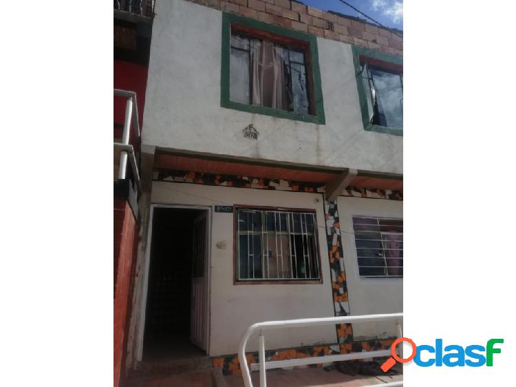 CASA EN VENTA EN PUERTA AL LLANO