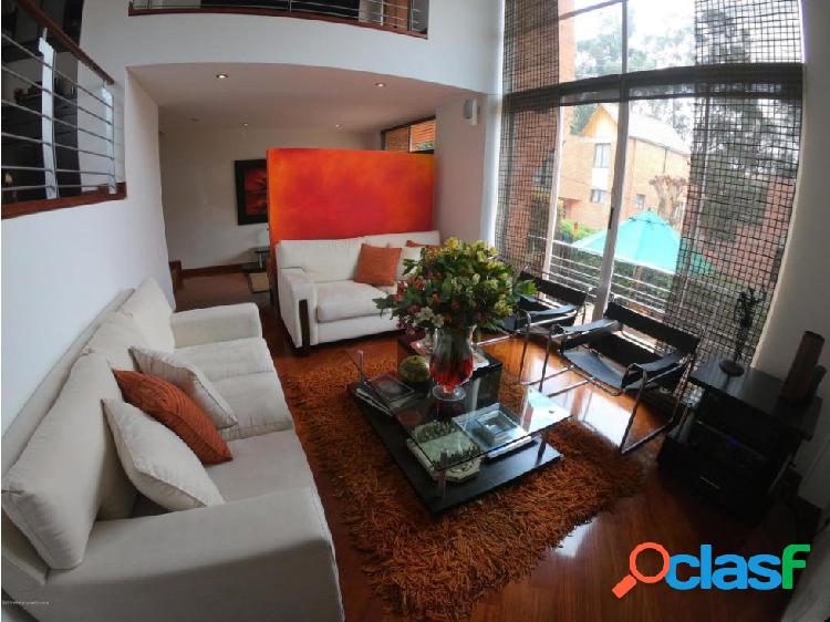 Casa en Bosque de Pinos(Bogota) RAH CO: 21-156
