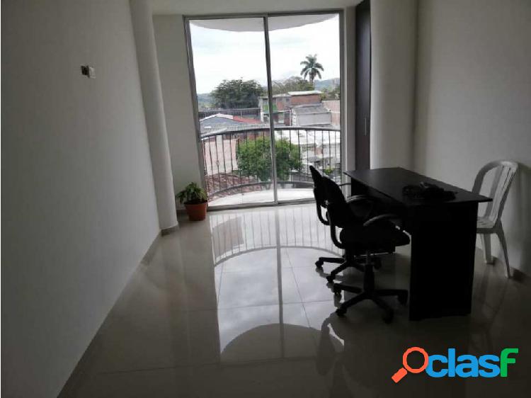 EN VENTA APARTAMENTO EN PARQUE PRINCIPAL EN CIRCASIA,