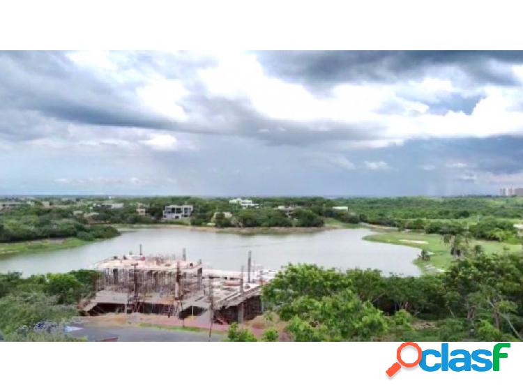 Espectacular lote Vista al lago en CAUJARAL