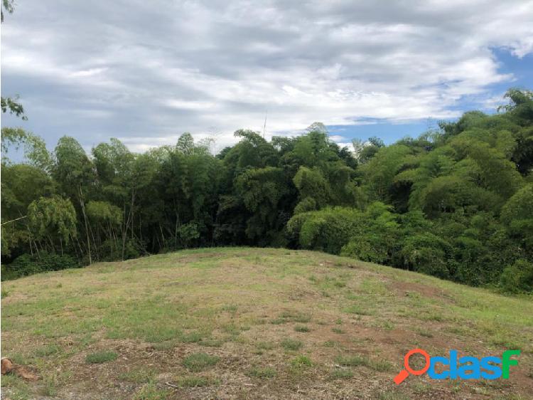 Lote en la via cerritos - pereira