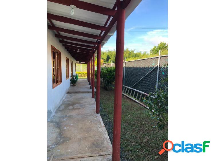 Ref 211a vendo casa La cumbre vía pavas