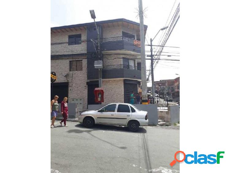 Venta apartamento, barrio Castilla, Medellín