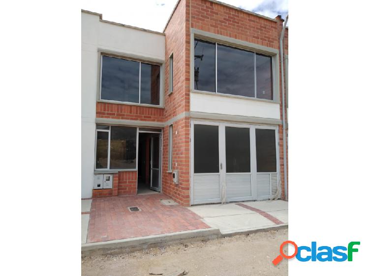 Venta de Casa Grande en Obra Gris, Paipa