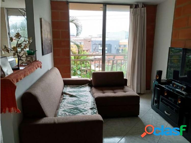 Apartamento en Centro de la Moda Itagui