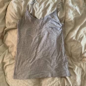 Blusa gris