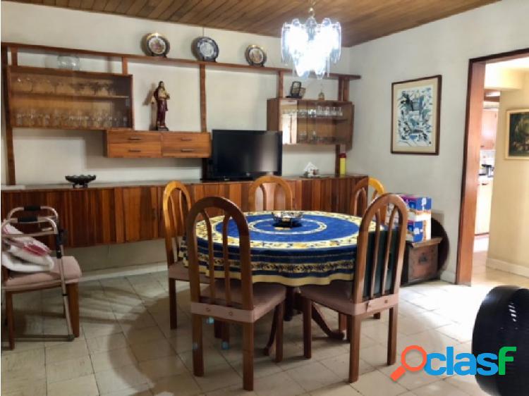 CASA INDEPENDIENTE PARA VENTA EN EL NORTE, CALI.