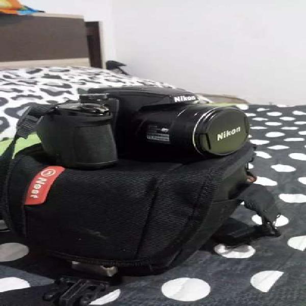 Camara Nikon COOLPIX P500 semiprofesional