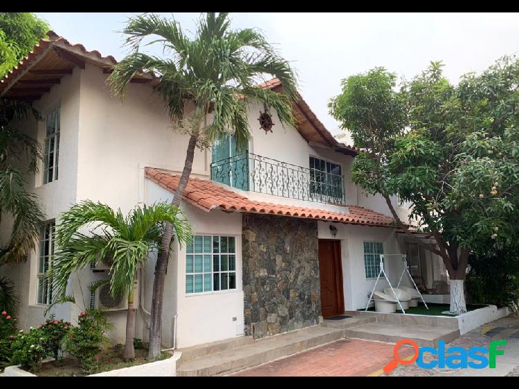 Casa en venta Rodadero Santa Marta - Colombia