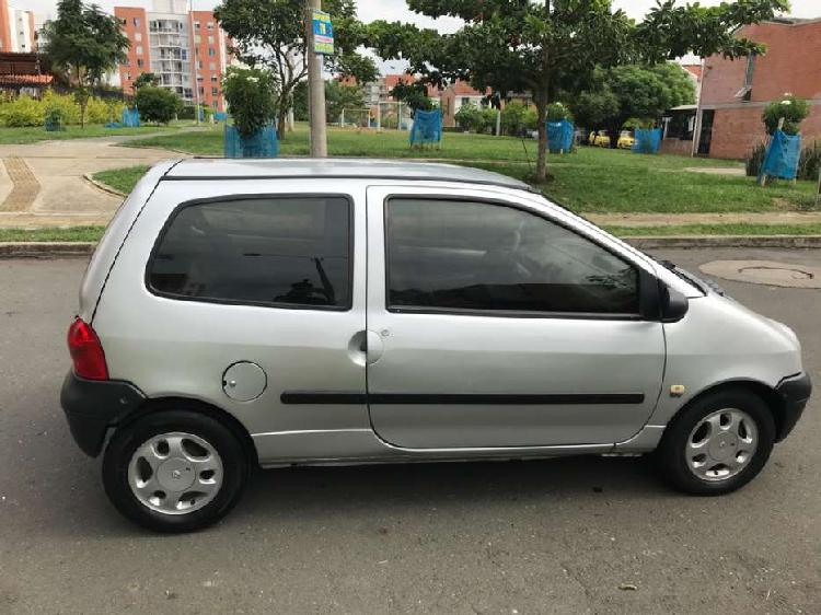 Se vende Twingo 2007