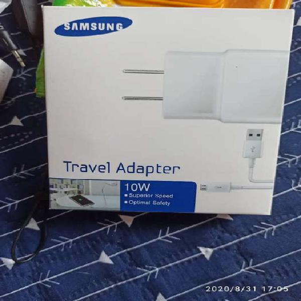 Travel adaptar 10W