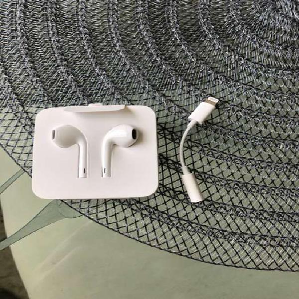 Vendo audífonos Apple+Adaptador