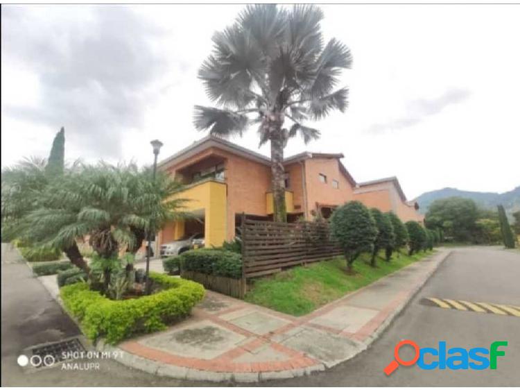 Venta de casa en SuraMerica Itagui Antioquia