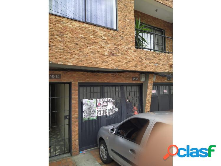 local / manrique central / codigo A 13 - 51