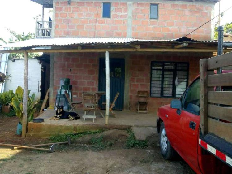 ref 254a vendo casa campestre a 10 minutos de pavas