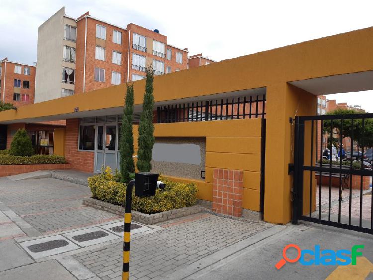 Apartamento en Ciudad Verde RAH CO: 21-1220