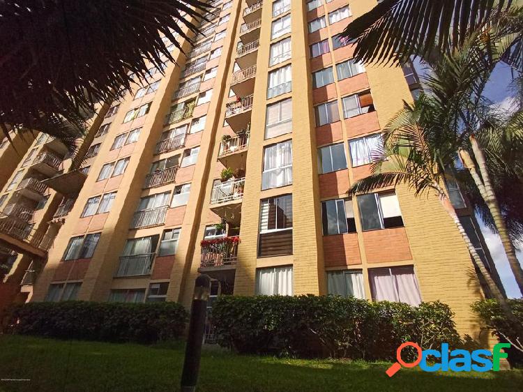 Apartamento en Medellin RAH CO: 21-1330