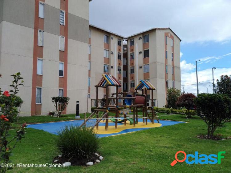 Apartamento en Zuame(Funza) RAH CO: 21-1441