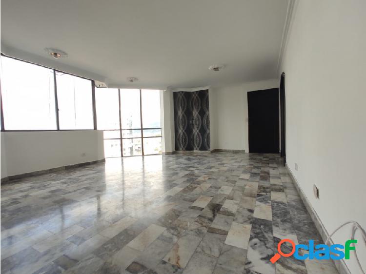 Apartamento en los Alamos-Venta