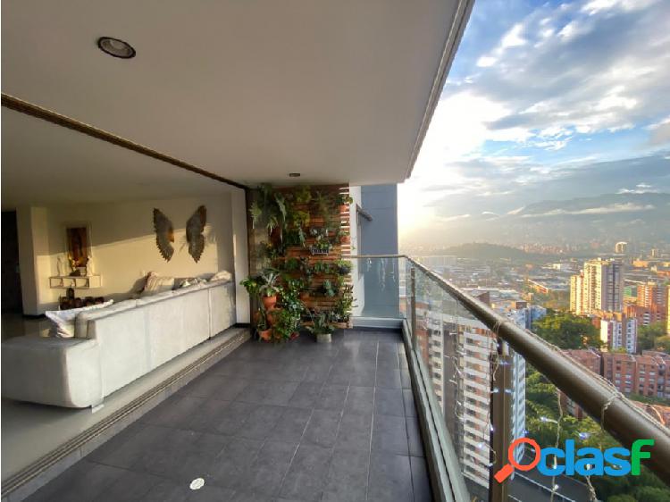 Apartamento en venta en Poblado Palmas Medellin
