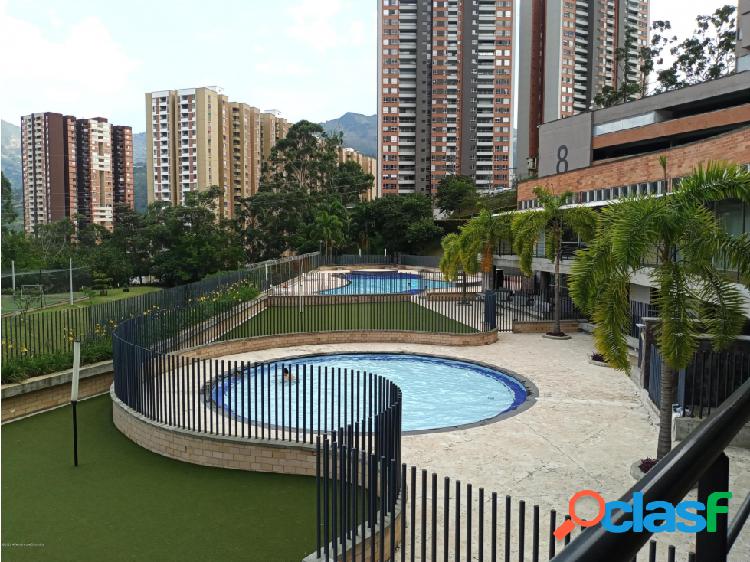 Apartamento en venta en Robledo, Antioquia 21-1217 C.O