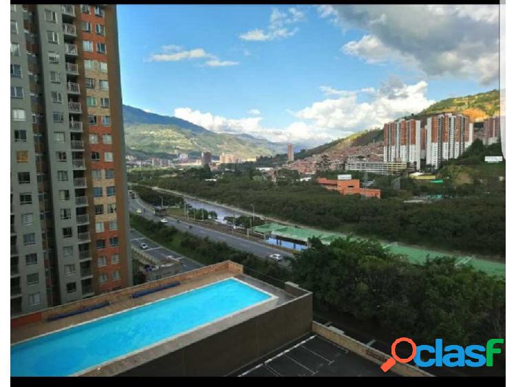 Arriendo apartamento al lado de la estación madera del