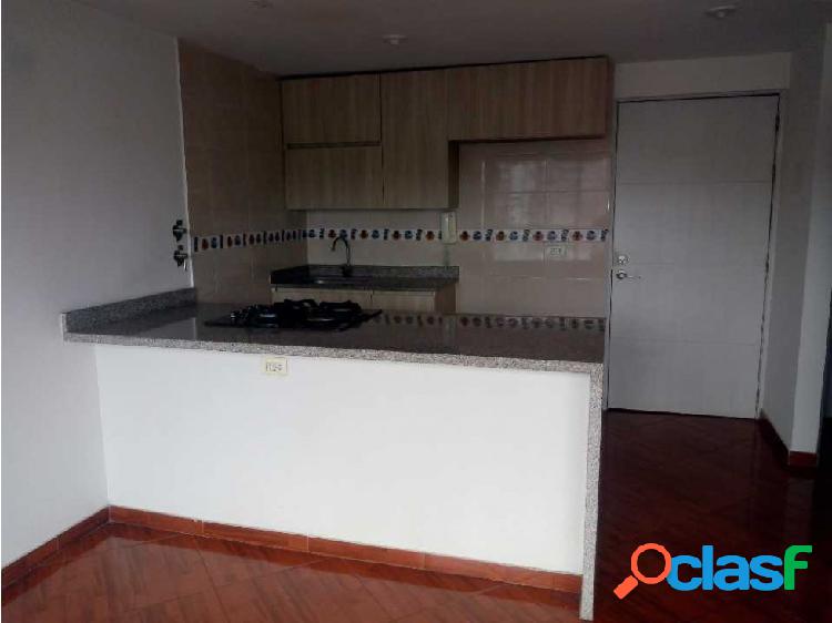 Arriendo apartamento en la loma de los Bernal