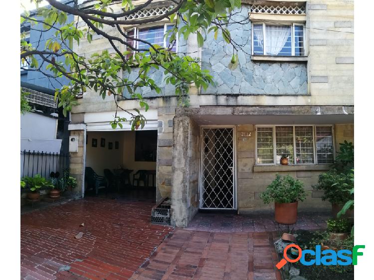 CASA EN VENTA - SAN FRANCISCO - BUCARAMANGA