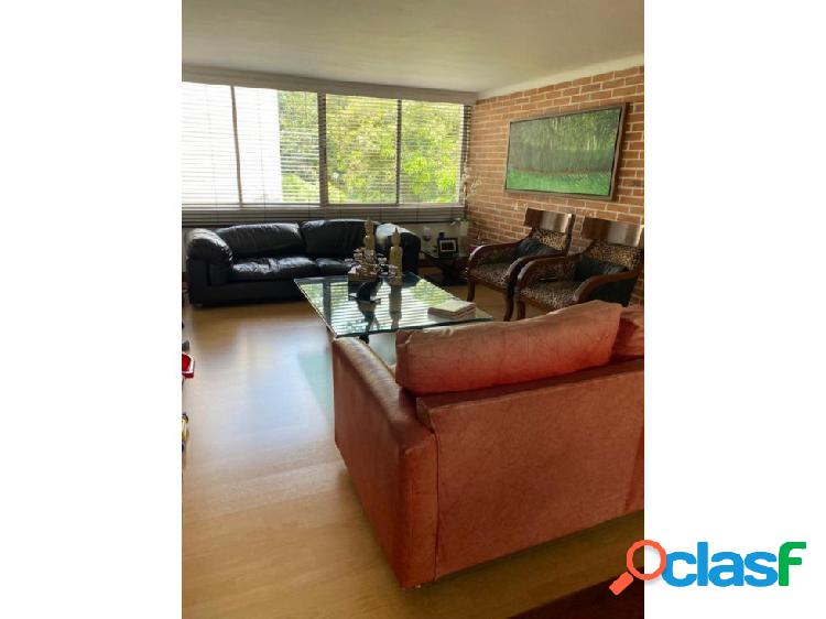 CONFORTABLE Y HERMOSO APARTAMENTO EN LA AGUACATALA!