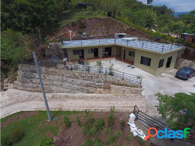 Casa Campestre en Anapoima Cund 6400m2