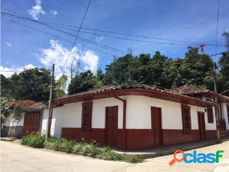 Casa para la venta y/o renta en Salento