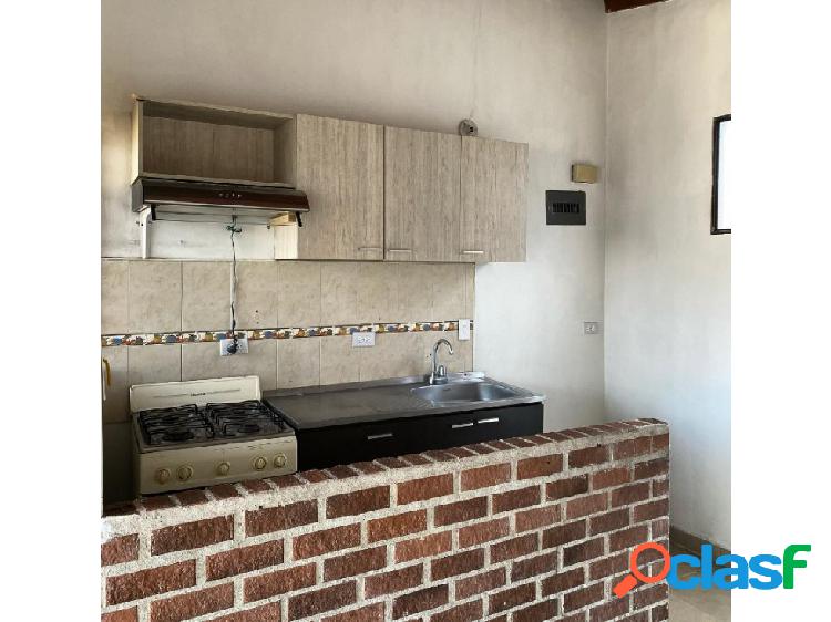 SE VENDE APARTAMENTO / LAURELES LORENA MEDELLIN