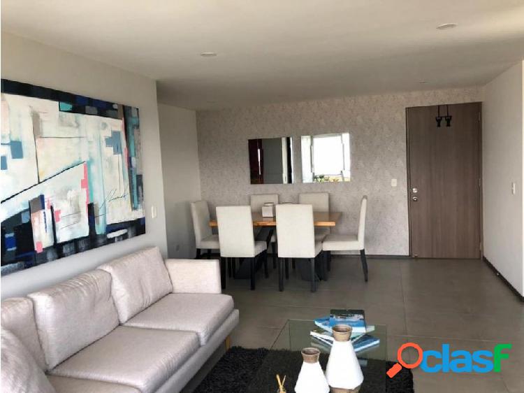 SE VENDE HERMOSO APARTAMENTO REFORMADO EN CANAAN