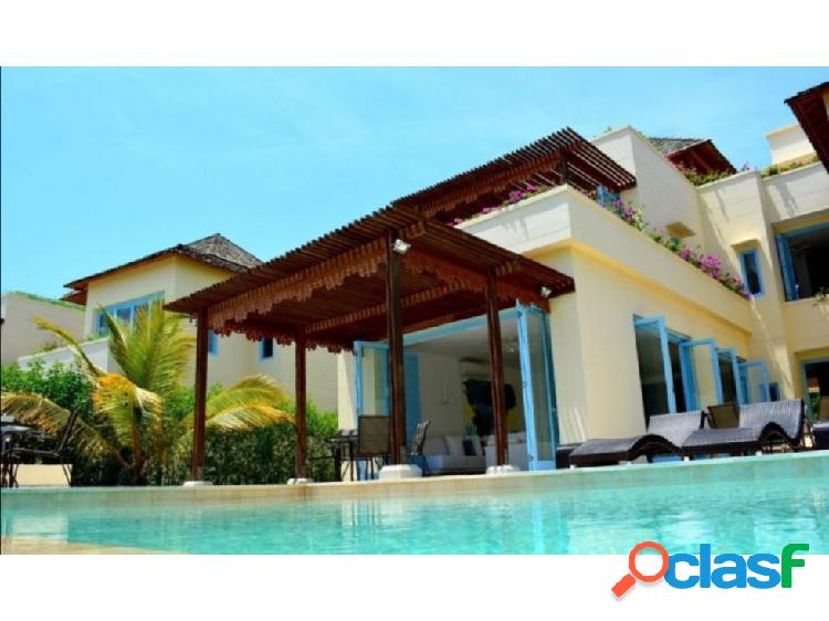 Se vende Casa de Playa Barú Cartagena 1120mts.
