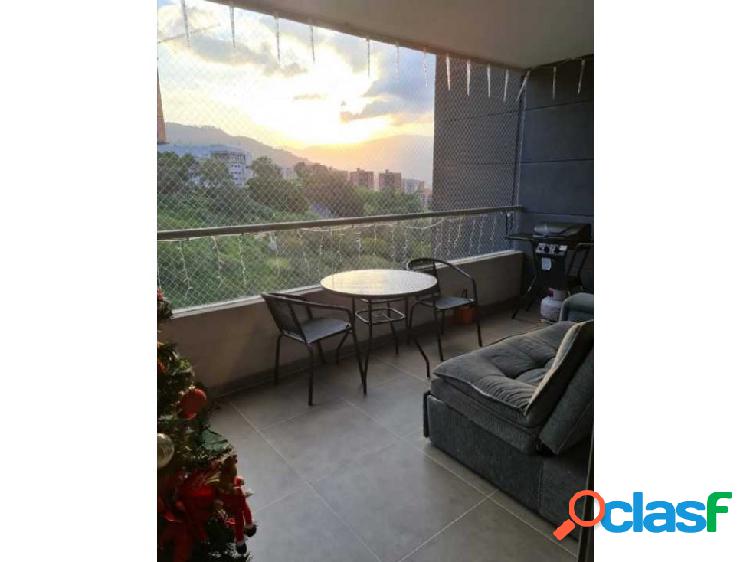 VENDO APARTAMENTO EN LA LOMA DEL ESCOBERO CERCA TRANSV,.