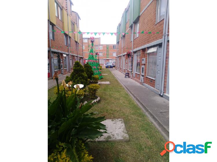 VENDO CASA en conjunto Pinar de la Fontana SUBA- $150 Mlls