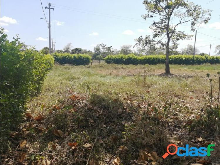 VENDO LOTE CAMPESTRE DE 1200 m2