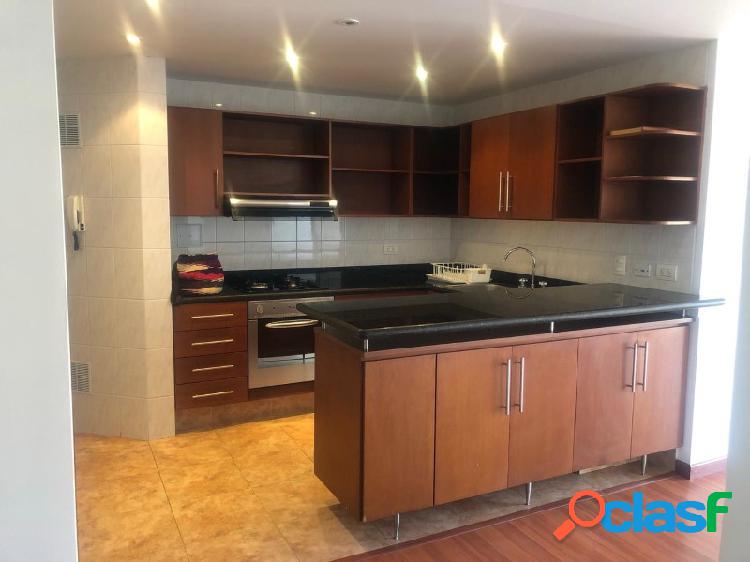 Lindo apartamento en arriendo