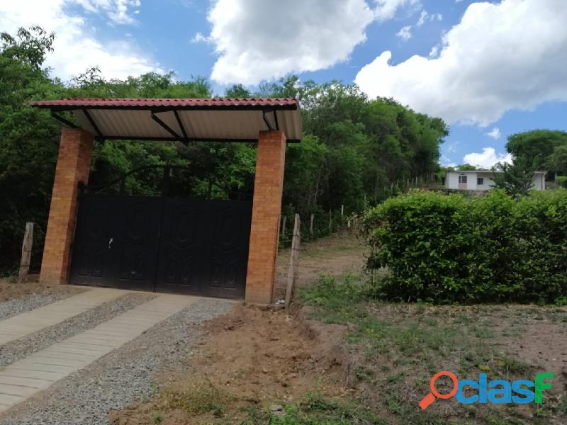 Venta de Finca pequeña excelente vista