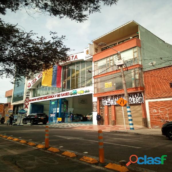 LOCAL COMERCIAL 360 M2 CALLE 80 AV BOYACA