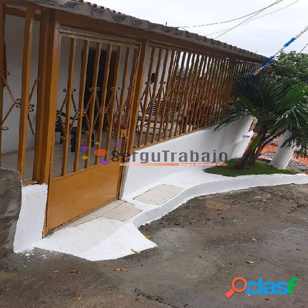 SE VENDE CASA EN SAN CARLOS