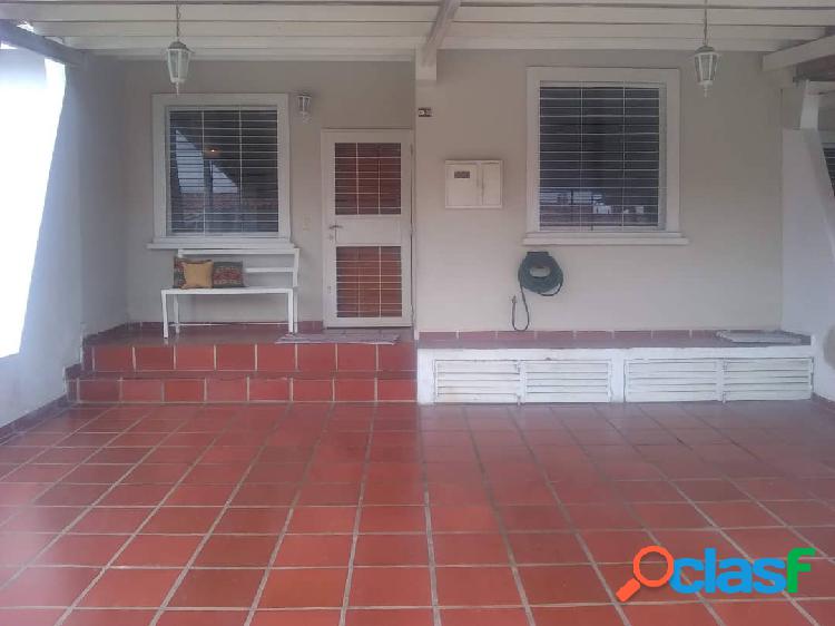 CASA EN VENTA EN ROCA NOSTRA CABUDARE