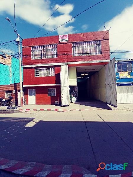 Vendó casa bodega