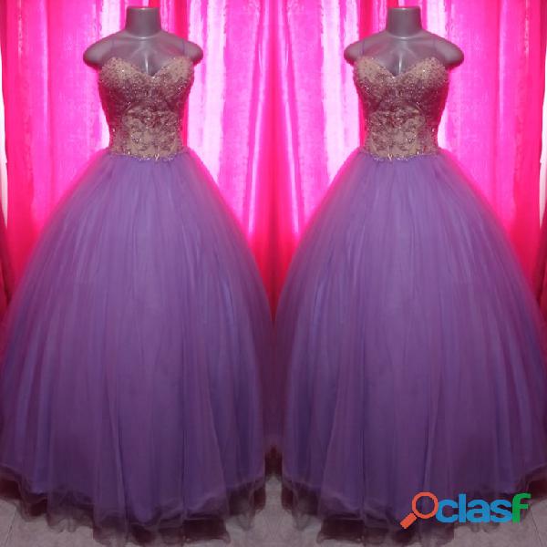 Alquiler de vestido Color lila para mujer quince años