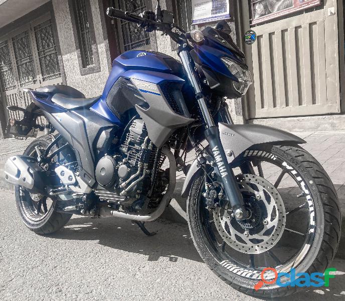 SE VENDE FZ25 ABS 2022